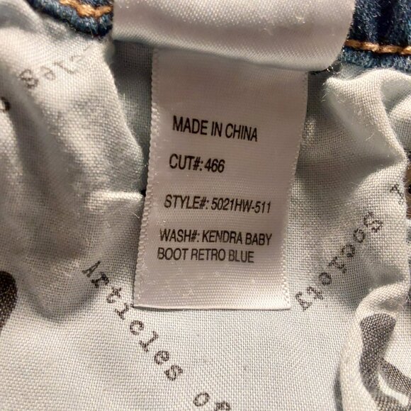 Articles of Society - Kendra Low Rise Baby Boot Retro Blue Jeans - 28 x 31 (6) - Picture 9 of 11